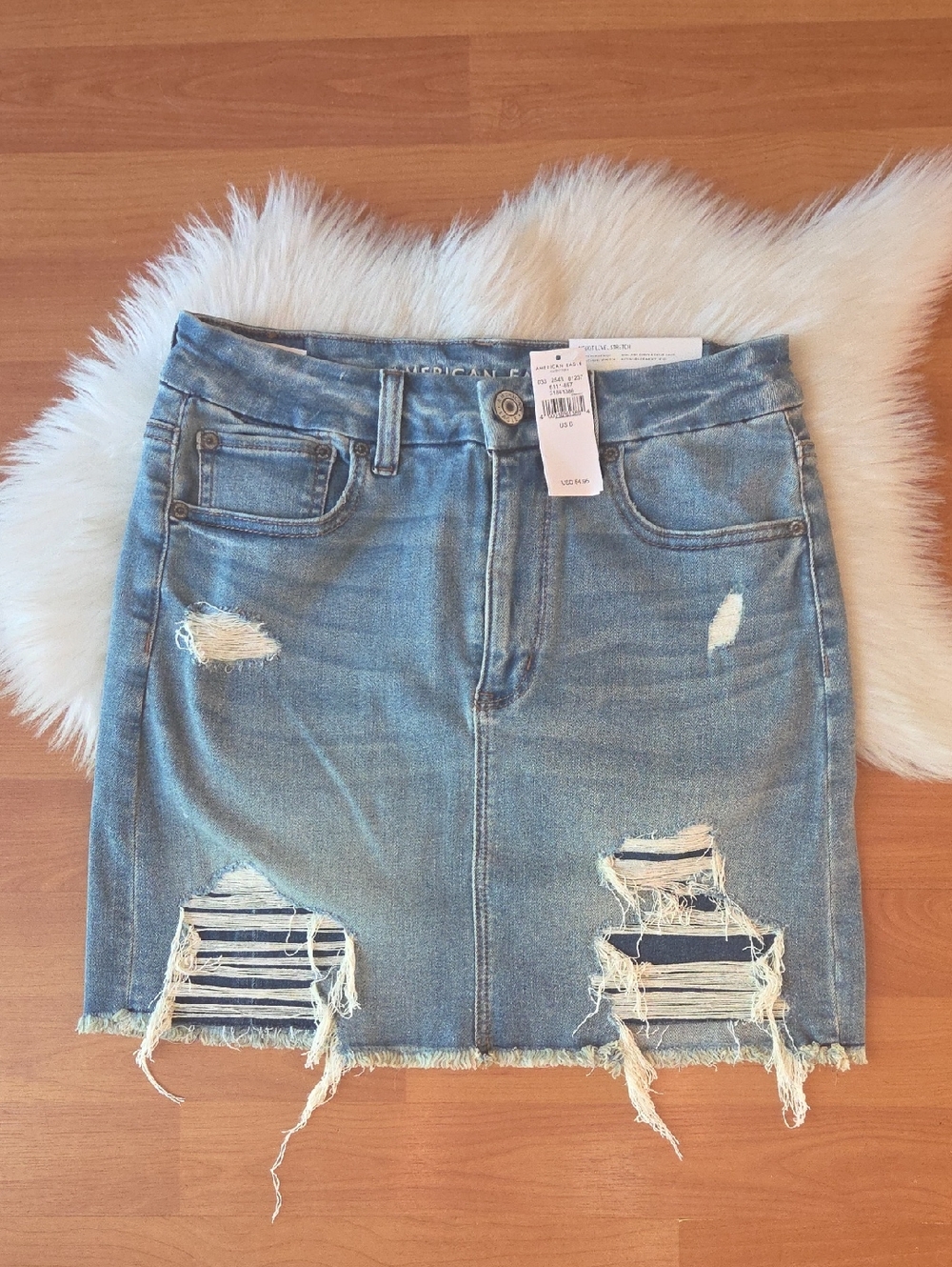 NWT American Eagle Outfitters Blue Distressed Curvy Hi-rise Mini Skirt Sz 6